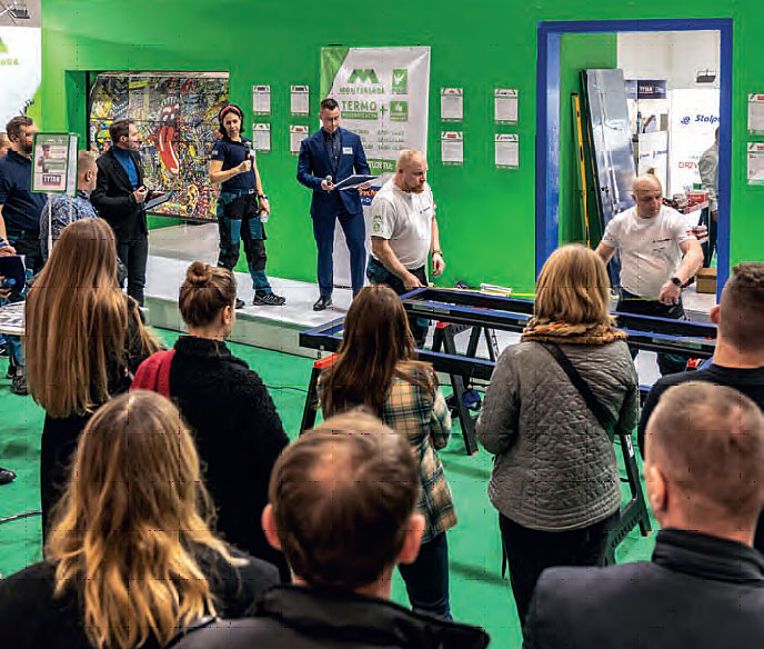 Dobre produkty montowane były z wykorzystaniem nowoczesnych rozwiązań Soudal, a także trójwarstwowego systemu montażu Tytan Professional WINS na bazie folii płynnych od Tytan Professional. Do mocowania stolarki posłużyły zaś produkty dostarczone przez Klimas Wkręt-met. Szybką i sprawną pracę monterom zapewniła również profesjonalna odzież robocza Lahti Pro.